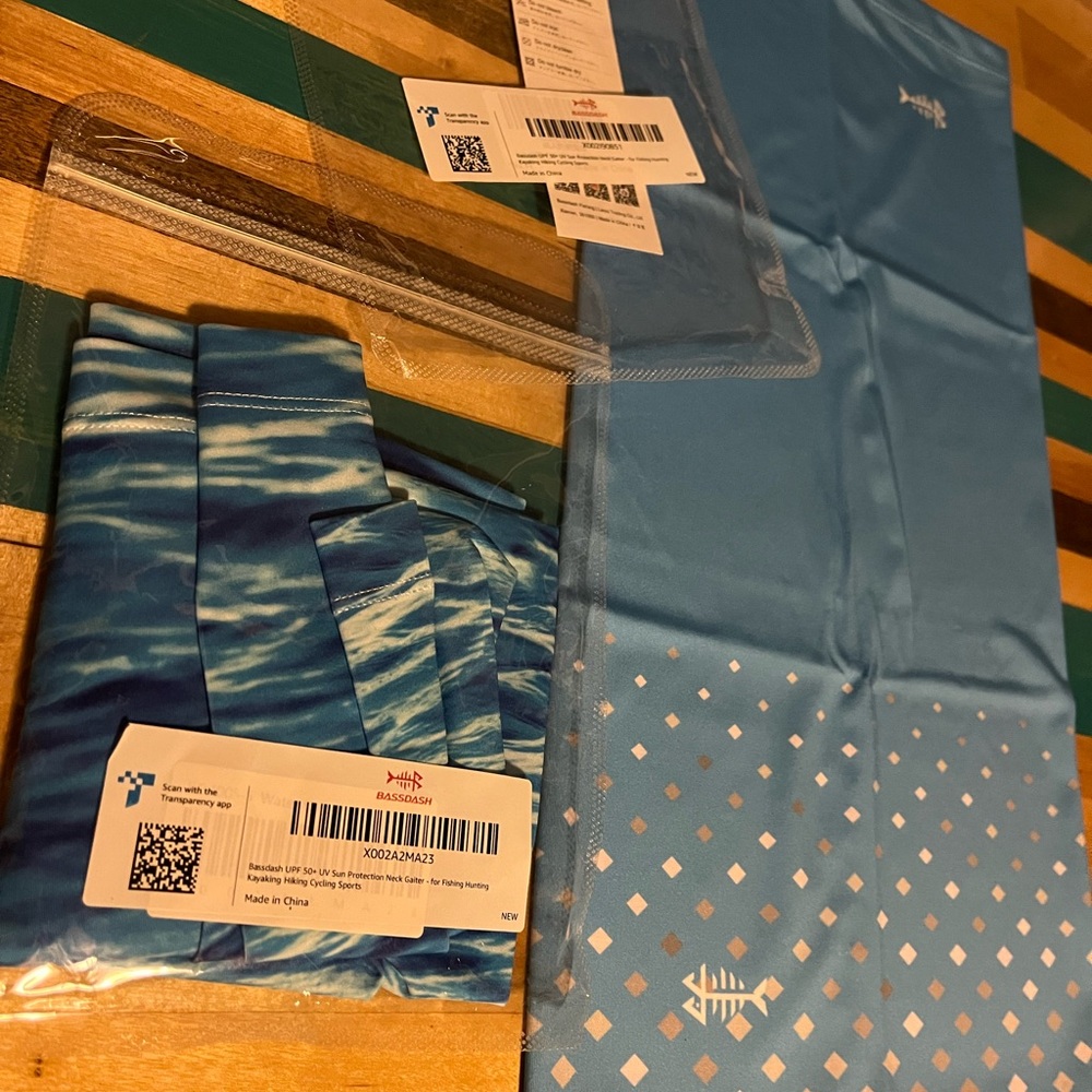 Blue UV protection neck gaiter